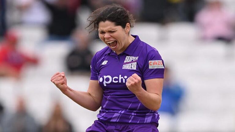 Northern Superchargers Women v Oval Invincibles Women - The Hundred