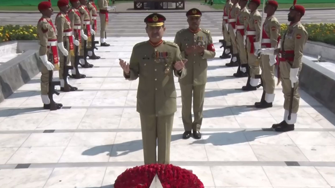 Defence And Martyrs' Day: Special Wreath Laying Ceremonies Held Across ...