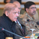 PM emphasizes united efforts to steer country out of all challenges