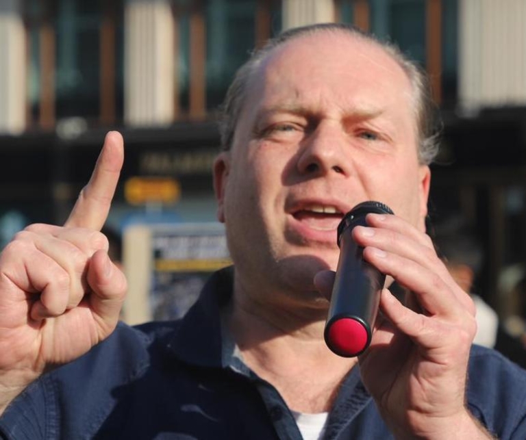 1aaab32c-de83-4aeb-8015-707cefe841f2