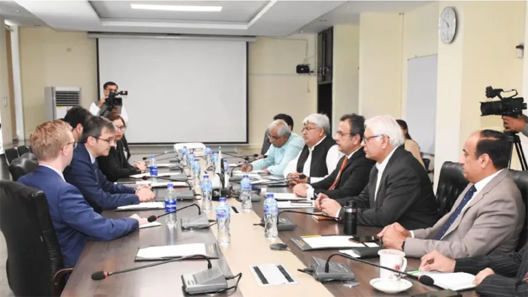 Minister for Power outlines reforms plan for power sector