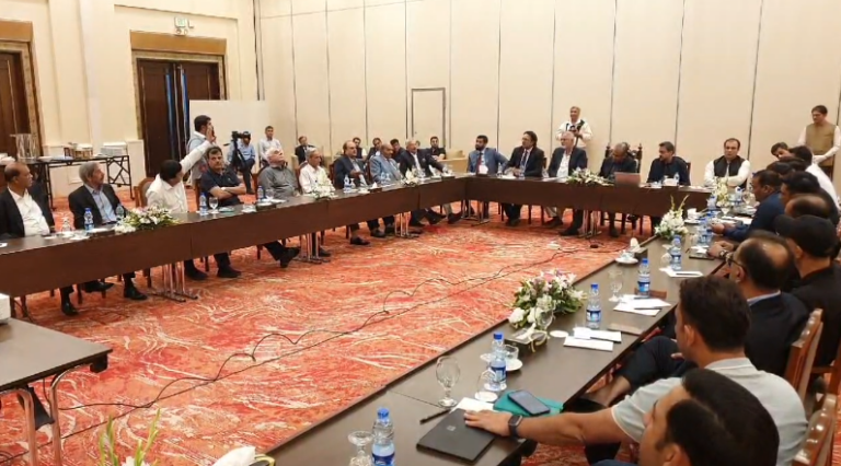 mohsinnaqvimeetingwithformercricketers