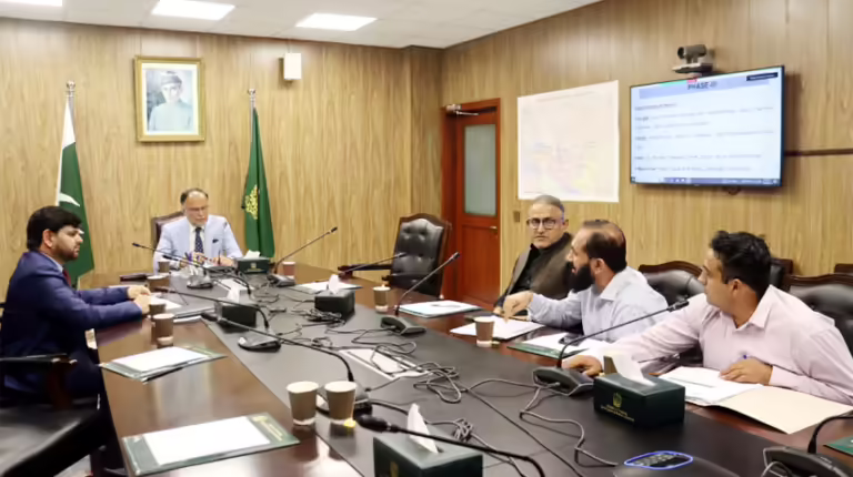 Ahsan Iqbal stresses expansion of Saut-ul-Quran transmission on major motorways