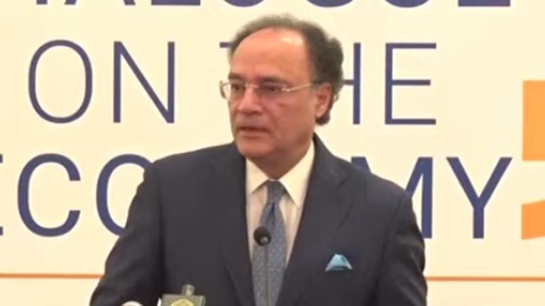 FM voices satisfaction over increase in remittances, IT exports