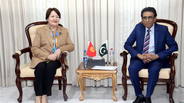 Minister calls for cementing Pak-Kyrgyz ties in diverse sectors