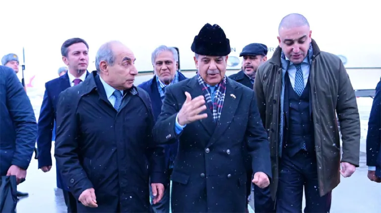 PM in Baku to hold talks with Azerbaijani leadership