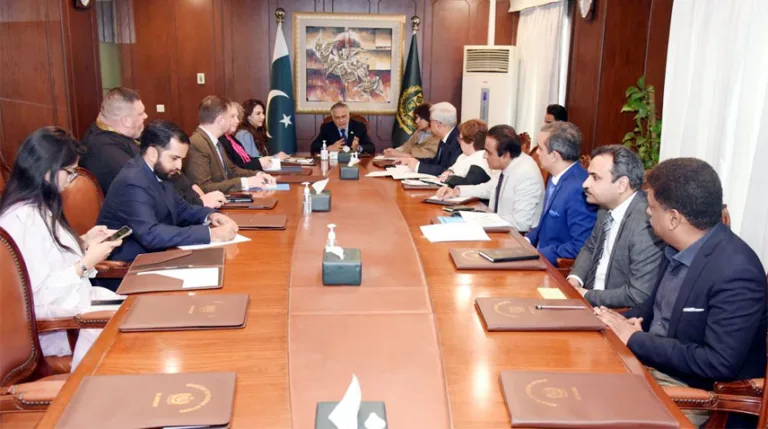 DPM chairs meeting to discuss Pak-US collaboration