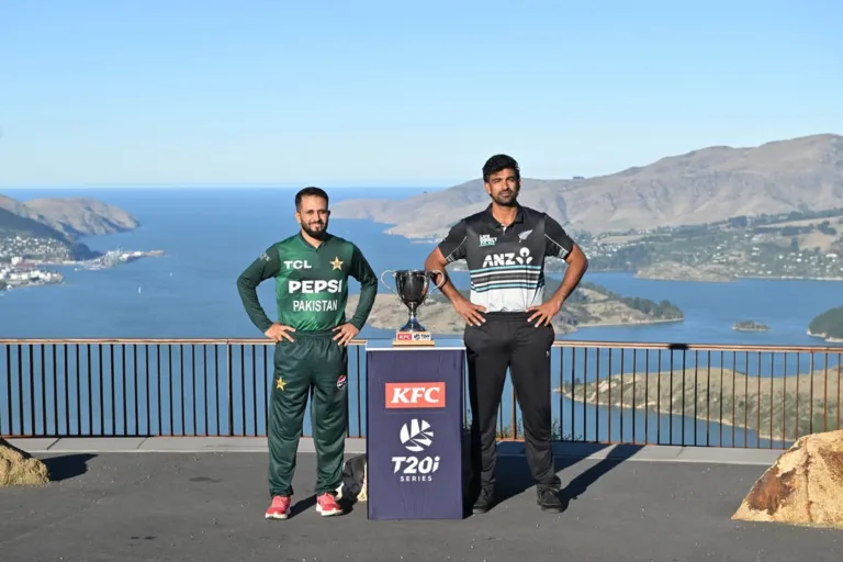 pakvnz