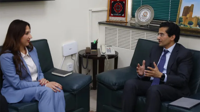 Pakistan, US vow to strengthen partnership in energy sector