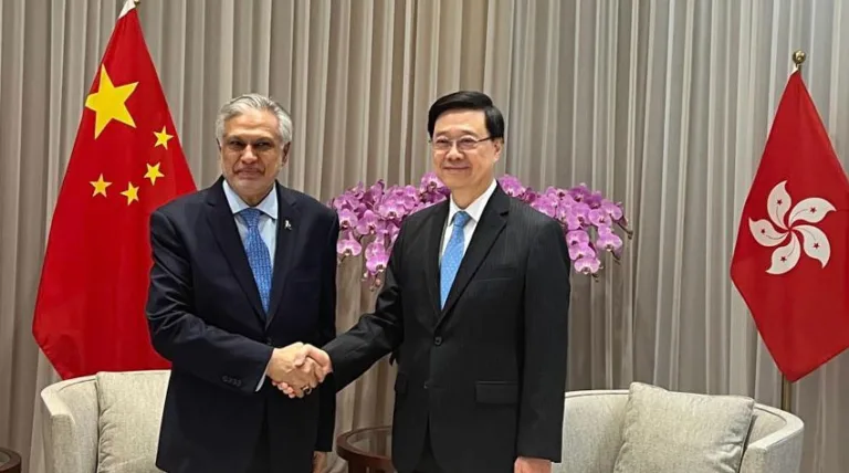 DPM, CEO Hong Kong discuss proposals to further deepen ties