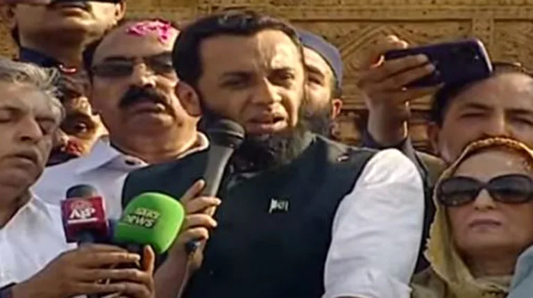 Tarar lauds bravery, valour of Pakistan's armed forces