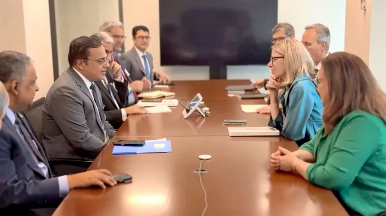 Ahad Cheema lauds Pak-WB collaboration in strengthening economy