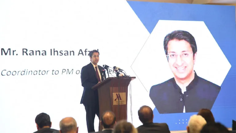 Federal Govt committed to foster business environment for growth