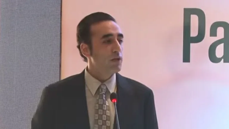 Bilawal urges India to engage in dialogue with Pakistan