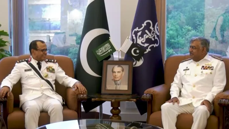 Saudi Naval Chief lauds Pakistan Navy’s efforts to strengthen maritime security