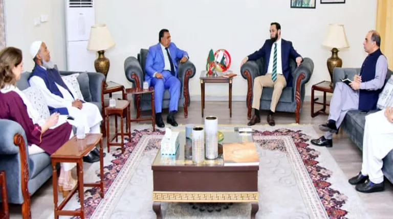 Attaullah vows to strengthen cooperation with Bangladesh