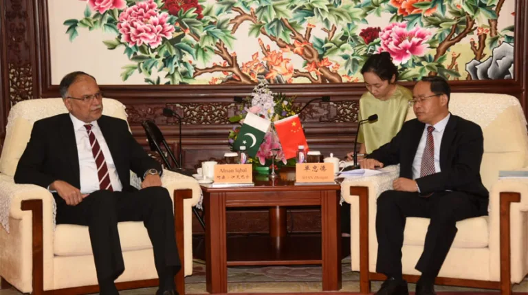 China vows full cooperation to Pakistan in space research