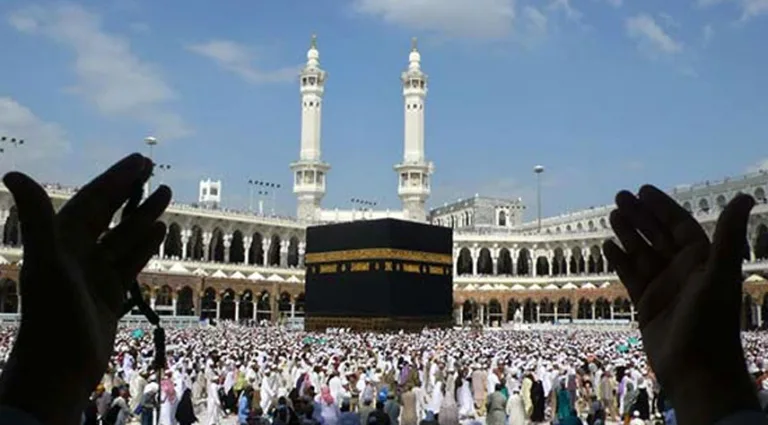Designated banks to stay open today for Hajj applications