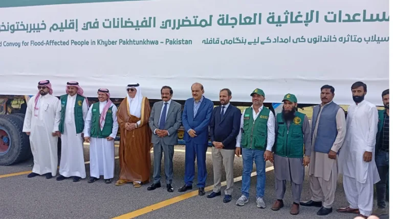 KSrelief dispatches aid convoy to flood-hit KP