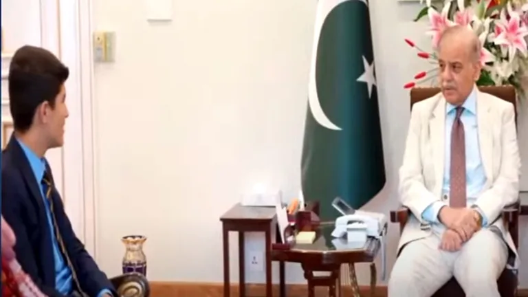 PM meets Ikram Ullah, praises his hard work