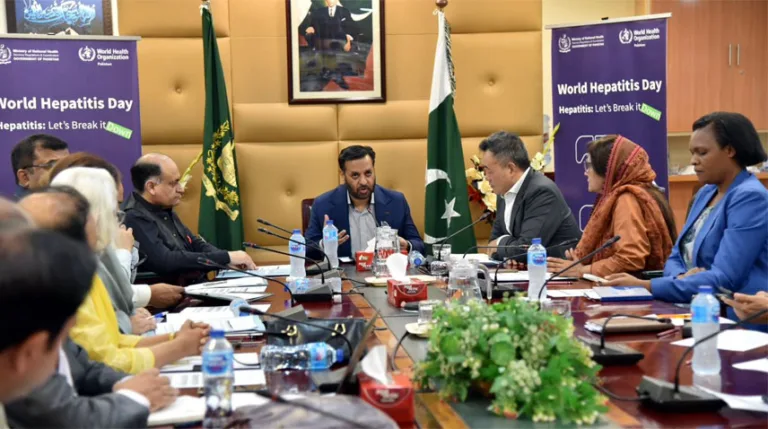 Pakistan, WHO to accelerate fight against Hepatitis C