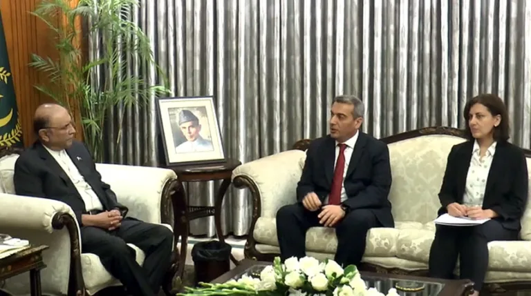 President vows to deepen ties with Azerbaijan