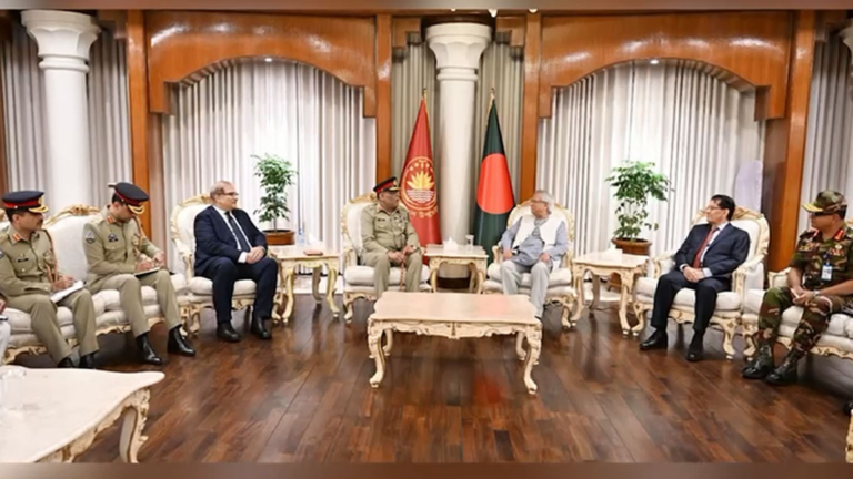 Pakistan, Bangladesh recognize importance of strengthening bilateral ties