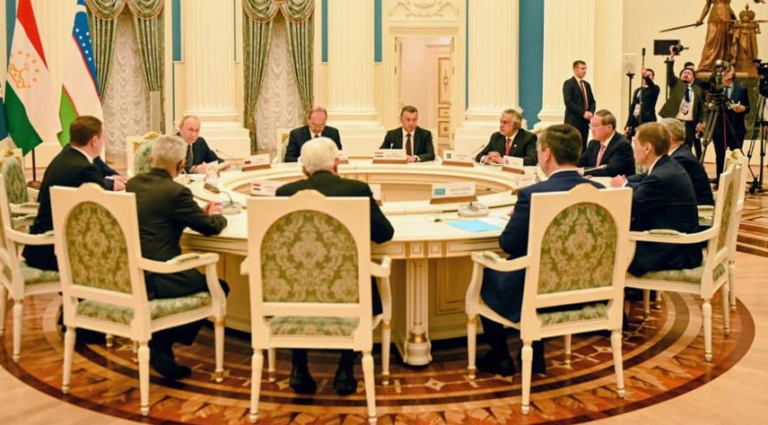 Russian President for cementing regional economic cooperation