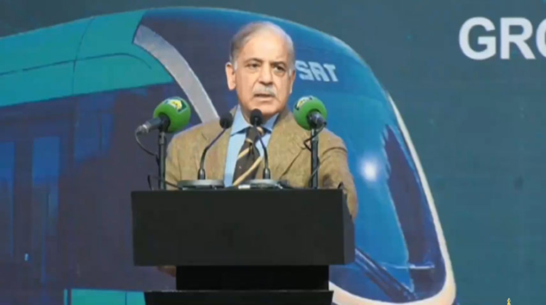 PM vows for relentless, united efforts for country's progress