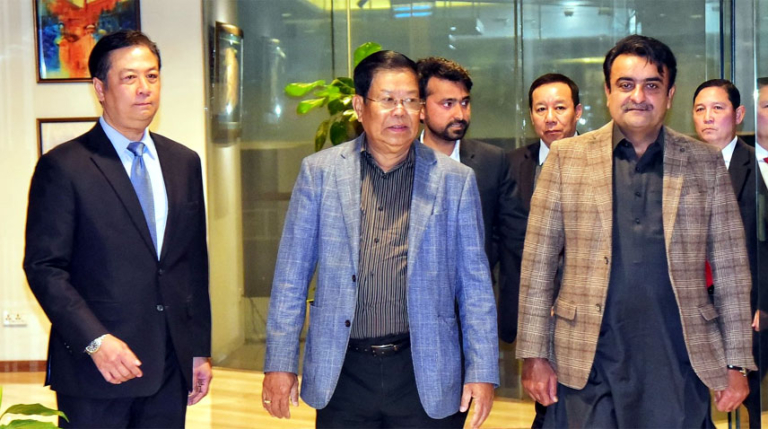 Myanmar FM in Pakistan on official visit