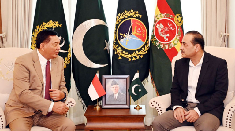 Pakistan, Indonesia call for cementing defence cooperation