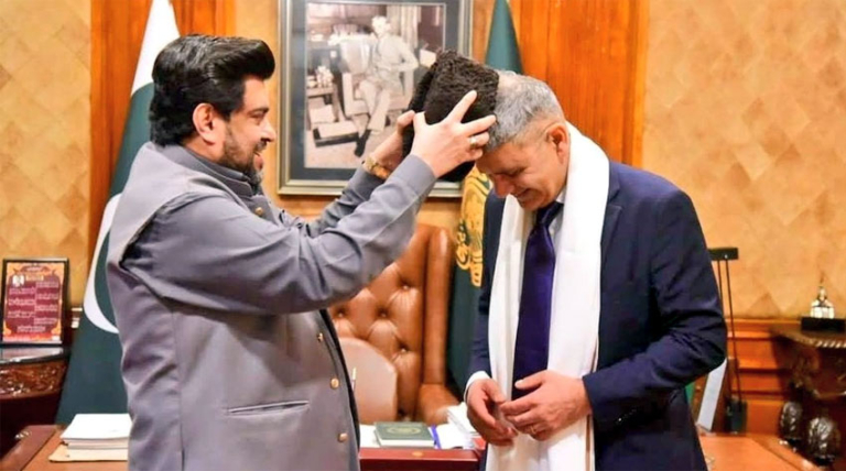 Sindh Governor, Canadian High Commissioner discuss bilateral ties