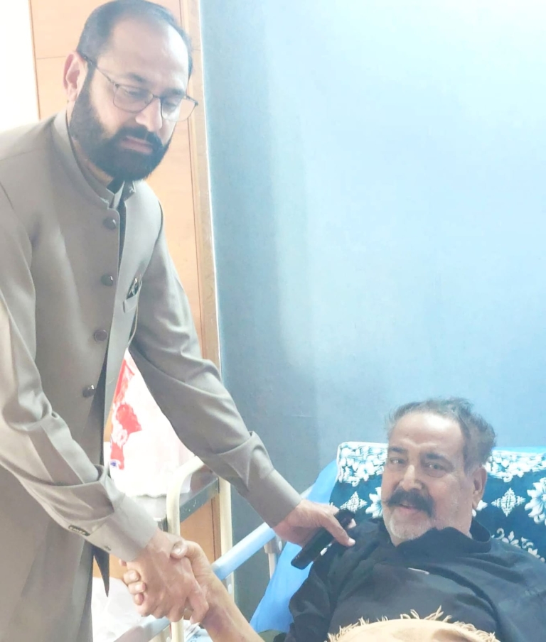 Vice President of France–Pakistan Business Forum Visits Ailing MPA in Lahore Hospital