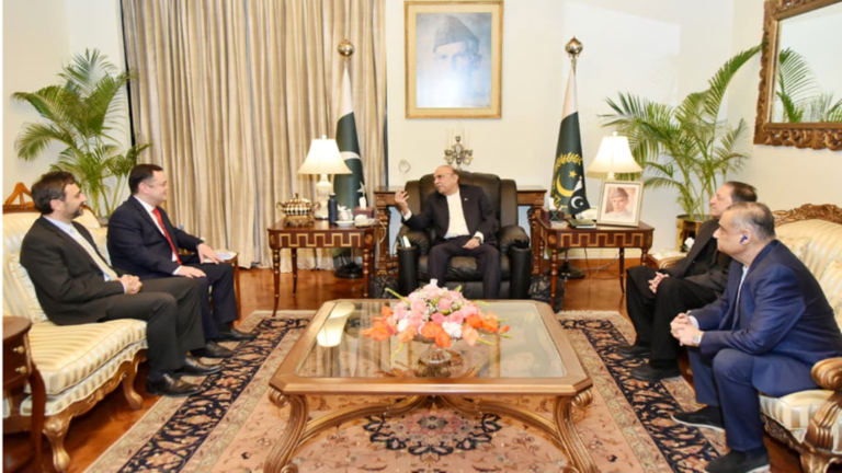 president with uzbik delegation