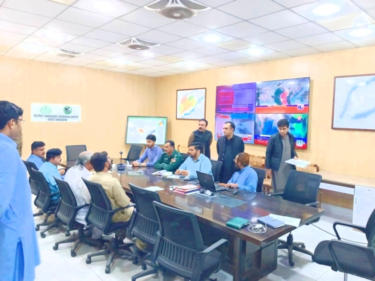 Commissioner Sargodha Reviews Control Room on Youm-e-Ali (RA)