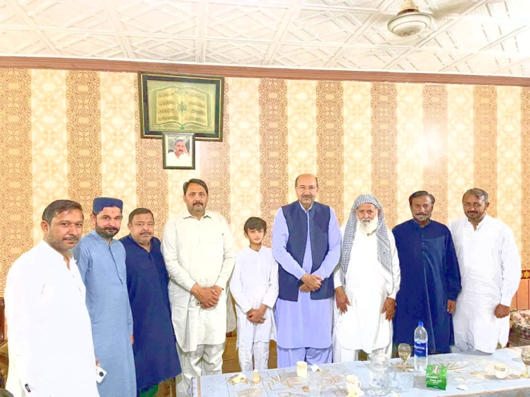 Grand Iftar Dinner Held in Honor of MNA Malik Shakir Bashir Awan in Khushab