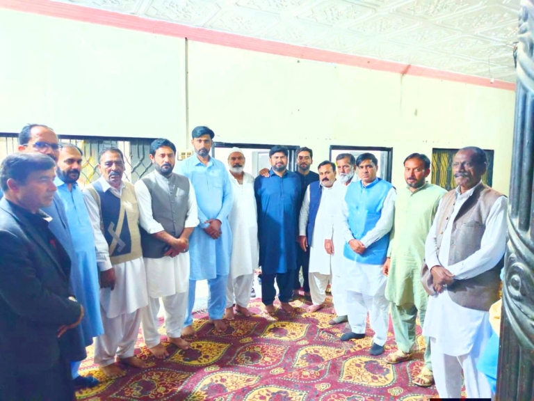 Grand Iftar Dinner Hosted in Rangpur Baghoor