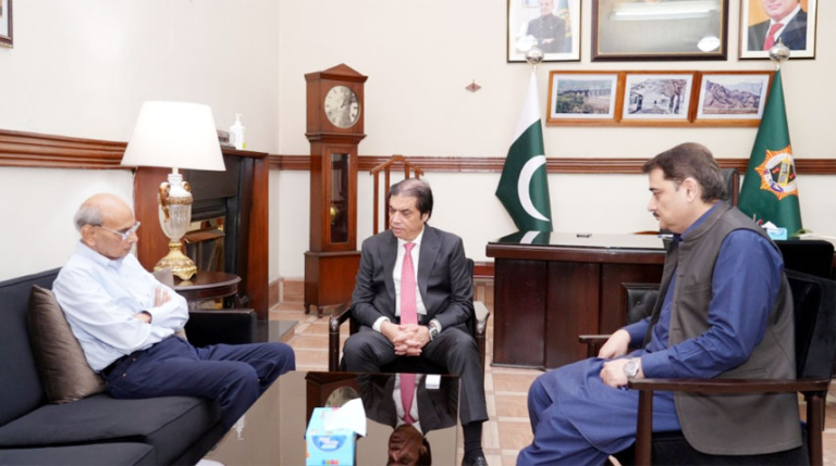 Hanif Abbasi seeks private sector investment in Pakistan Railways
