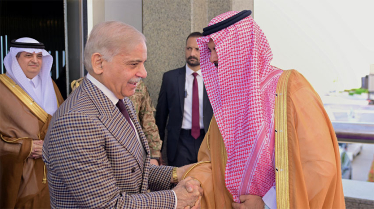 PM Shehbaz arrives in Saudi Arabia on official visit