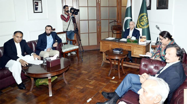 PM reiterates govt’s resolve to maintain economic stability