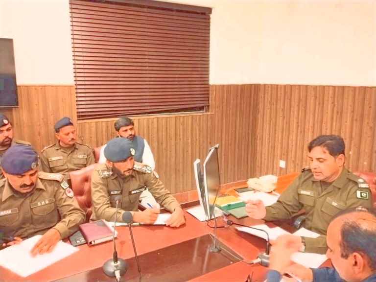 Sargodha SP Investigation Reviews Law and Order, Directs Swift Case Disposal