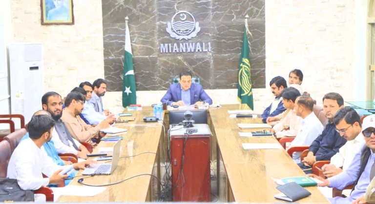 Review Meeting on CM Initiatives Held in Mianwali, Emphasis on Improving Civic Facilities
